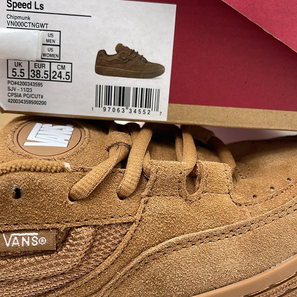 Vans WMNS Speed Ls Chipmunk Mono
VN000CTNGWT Sneakers - Picture 16 of 16